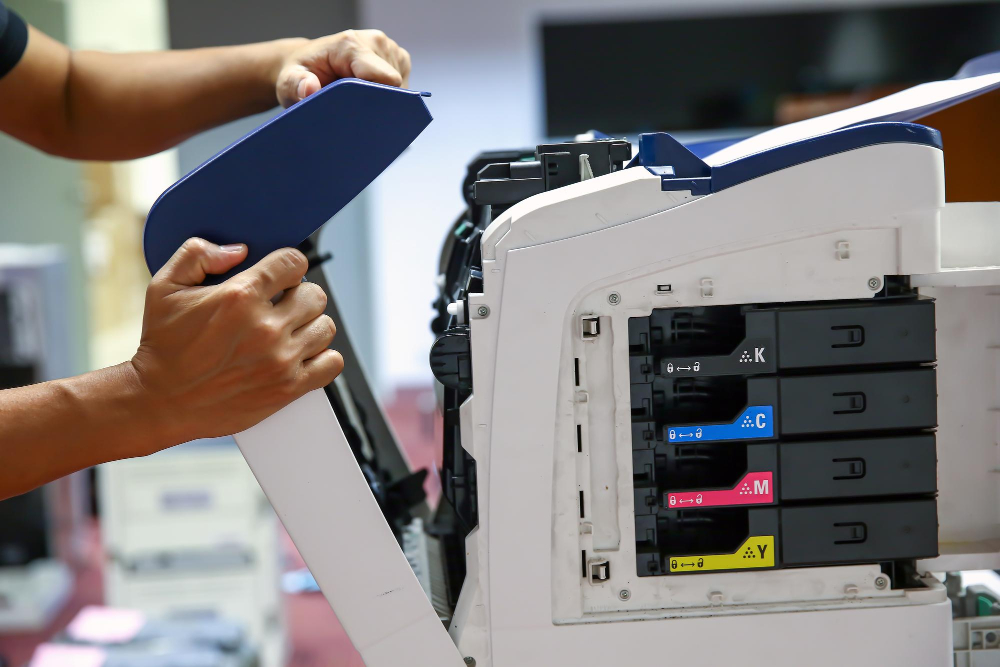 Printing solutions hardware and maintenance